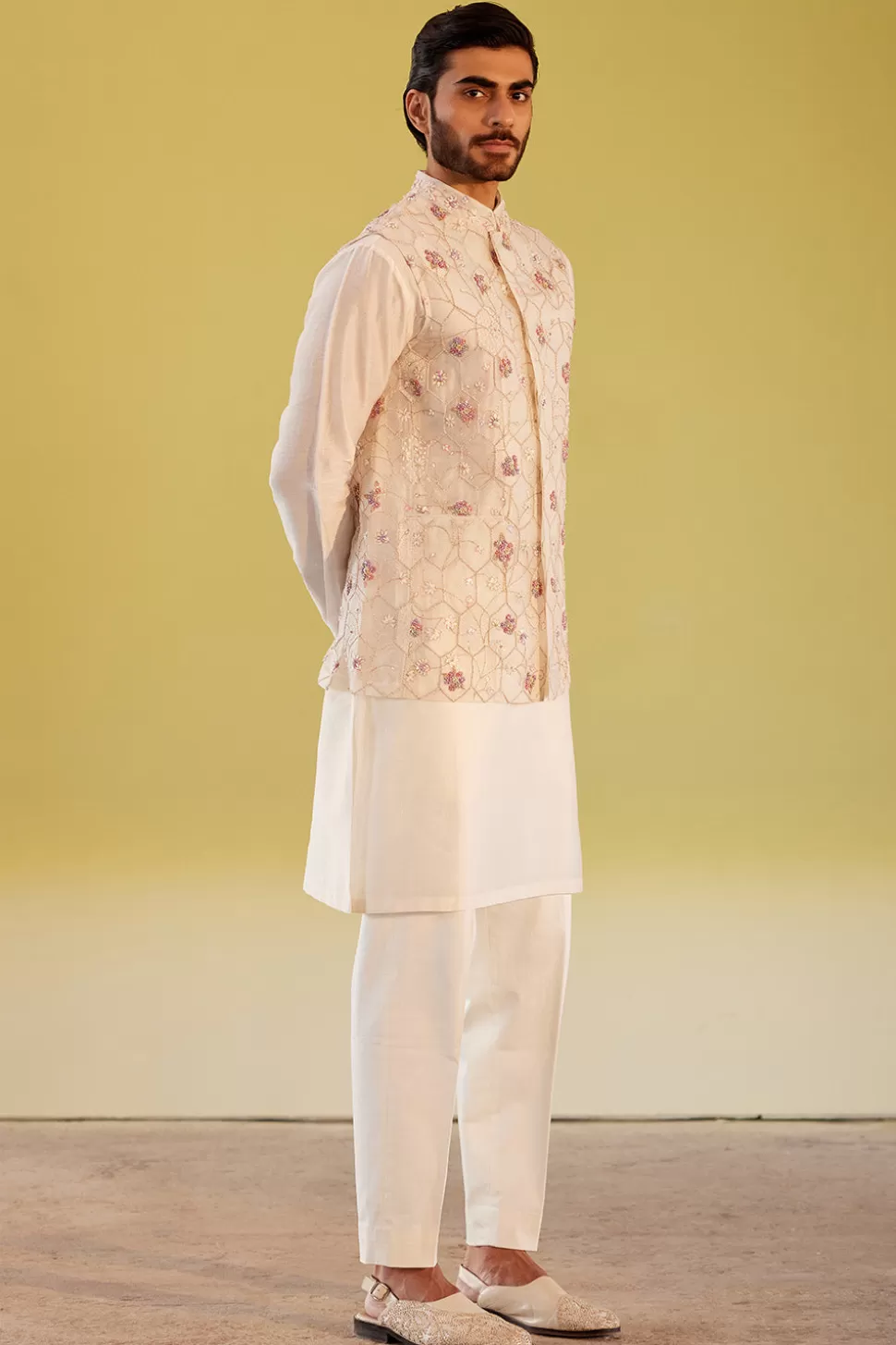 Bundis<Rahul Mishra Dareecha Hand Embroidered Bandi Set