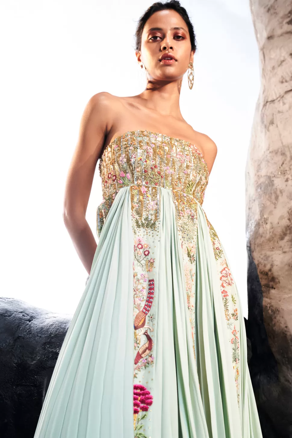 Dresses & Gowns<Rahul Mishra Hand Embroidered Navbhumi Pleated Dress