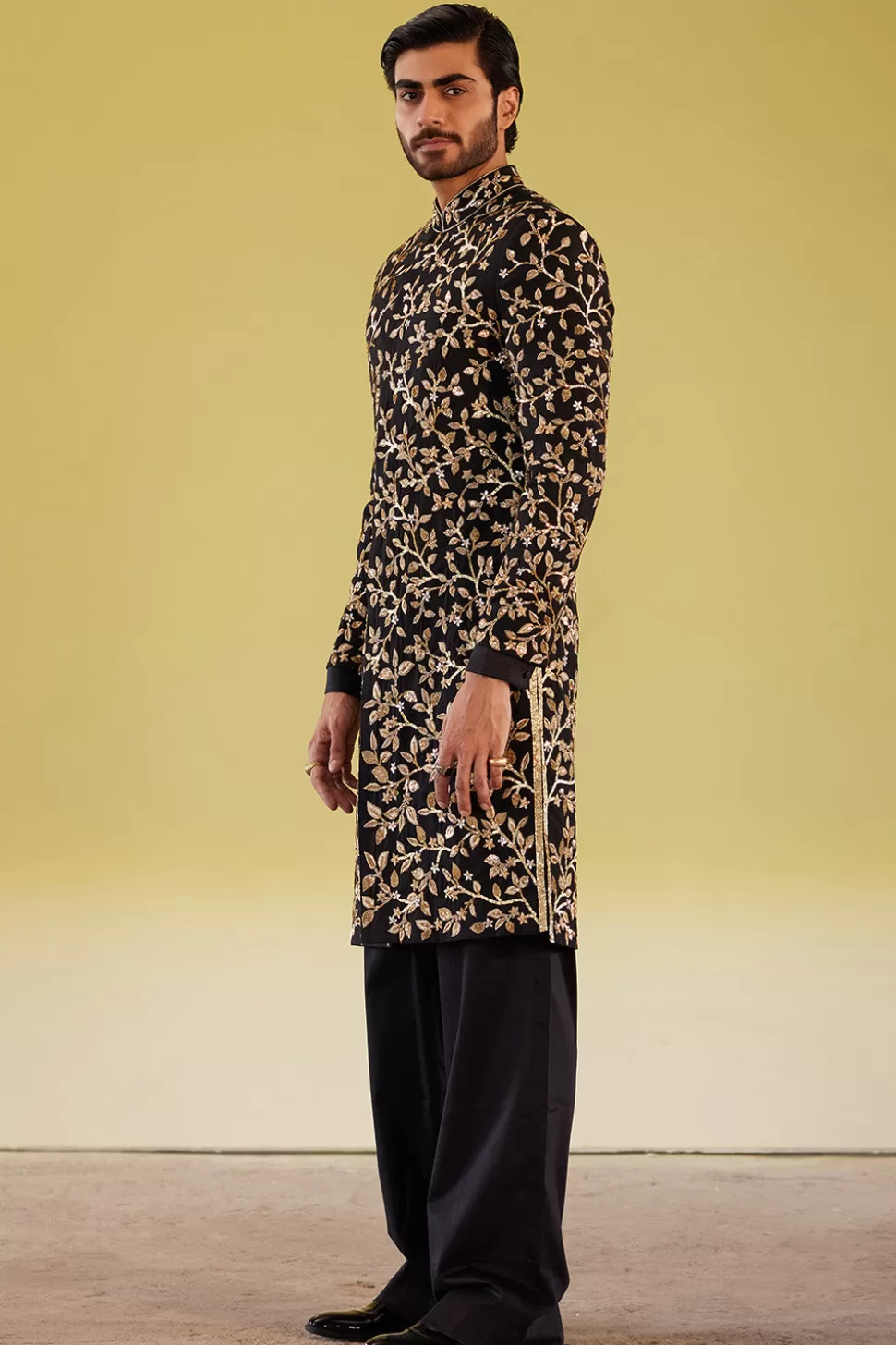 Bandhgalas & Sherwanis<Rahul Mishra Hand Embroidered Tree Of Life Sherwani Set