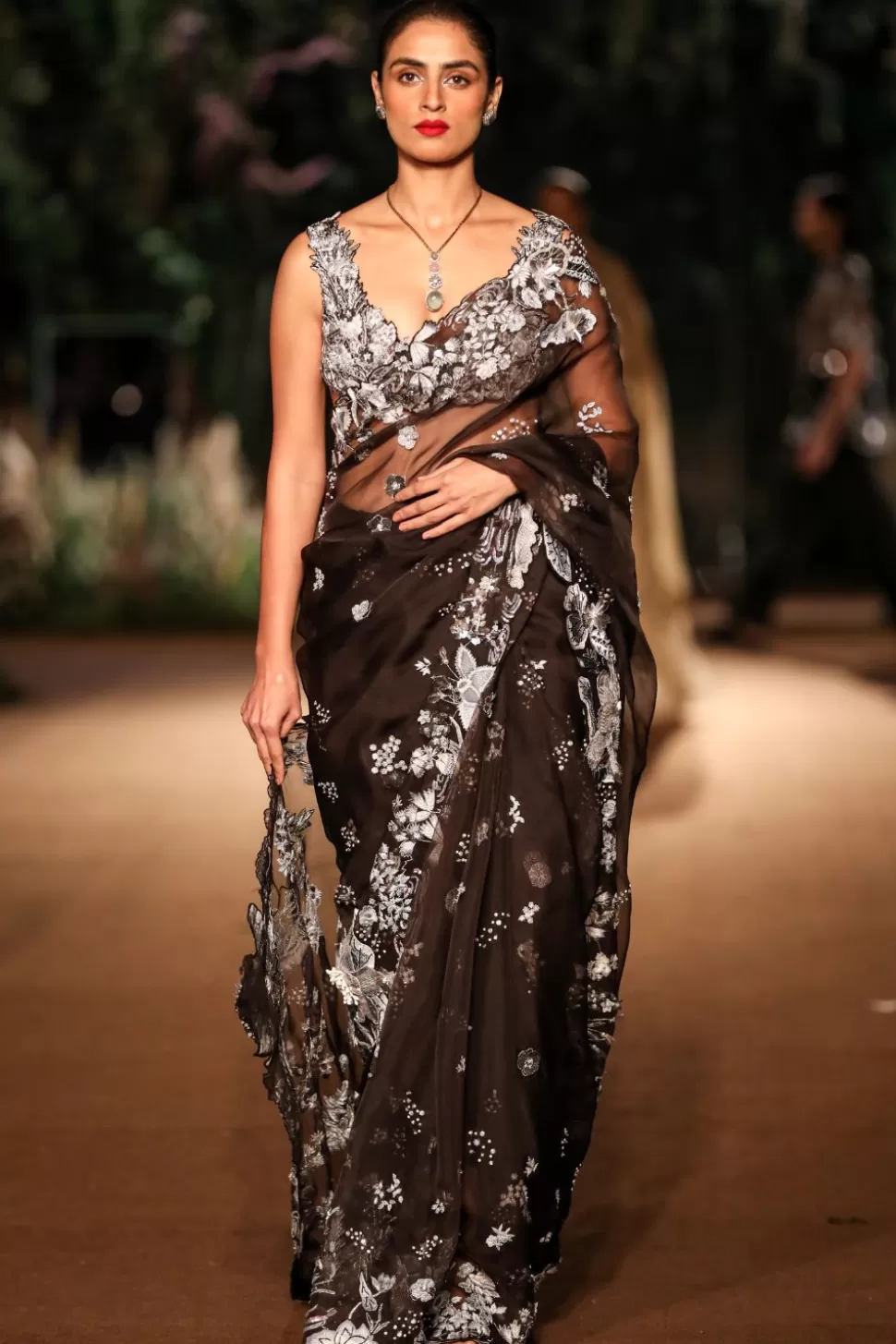 Sarees<Rahul Mishra Sunderbans Tonal Saree Set